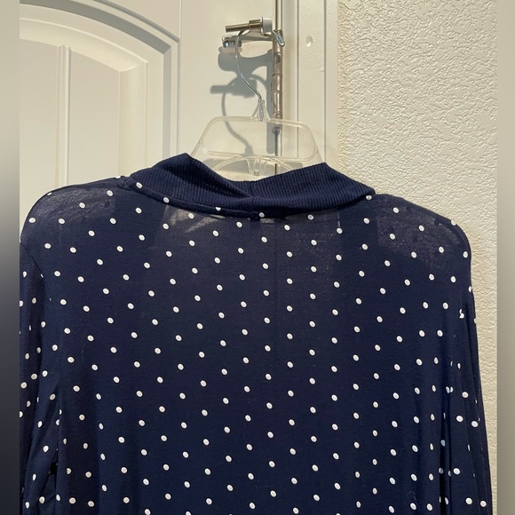 Womens Basement Basic Cardigan, Size Medium - Picture 13 of 15